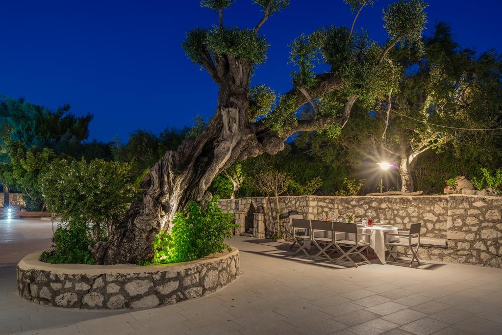 טסיליבי Tierra Verde, Luxury Retreat With 3 Acres Lush Garden מראה חיצוני תמונה