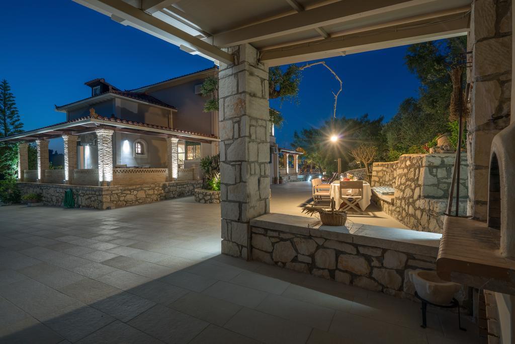 טסיליבי Tierra Verde, Luxury Retreat With 3 Acres Lush Garden מראה חיצוני תמונה